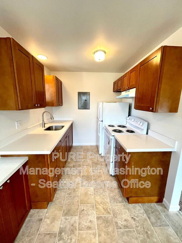 Foto del edificio - 2215 California Ave SW