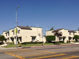 Foto del edificio - 1693 W Jefferson Blvd