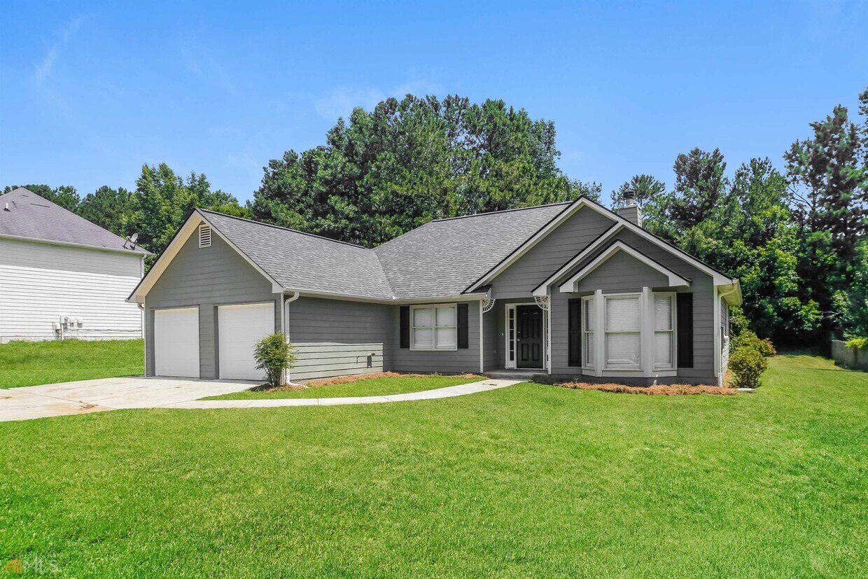 322 Legacy Park Dr, Powder Springs, GA 30127 House Rental in Powder