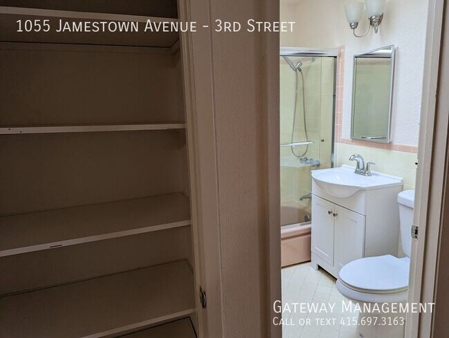 Foto del edificio - 1055 Jamestown Ave