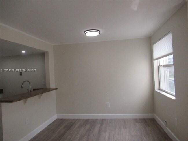 Foto del edificio - 6825 SW 45th Ln