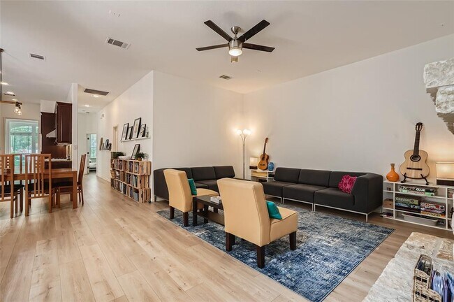 Foto del edificio - 1049 Sunflower Trail