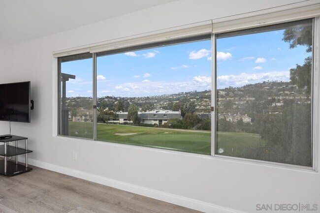 Building Photo - 7549 Vieja Castilla Way