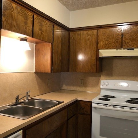 Foto del edificio - 3516 S 96th St