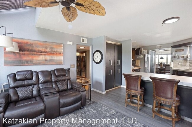 Building Photo - 6713 Embarcadero Dr