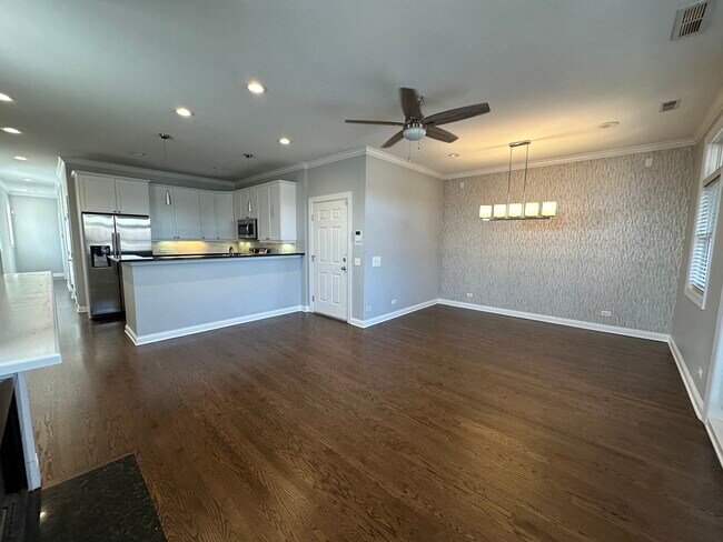 Foto del edificio - 4308 N Lincoln Ave