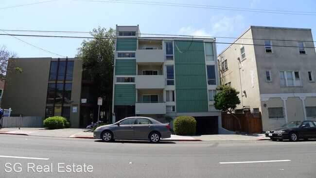 Foto del edificio - 2418 Dwight Way