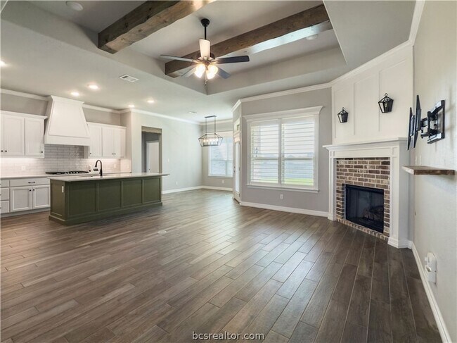 Foto del edificio - 2713 Colony Vis Ct