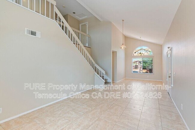 Building Photo - 25206 Parkcrest Dr