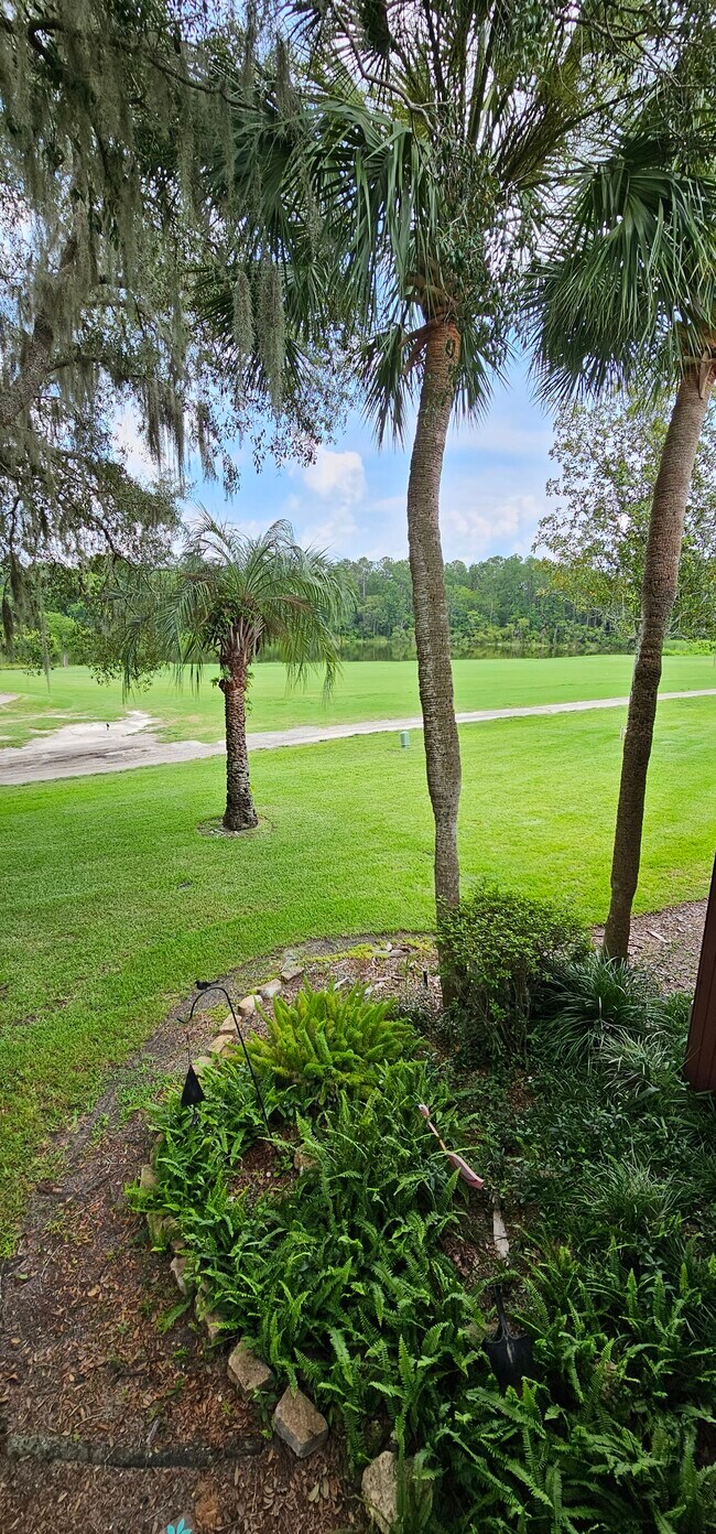 682 Midway Dr Unit B, Ocala, FL 34472 Condo for Rent in Ocala, FL