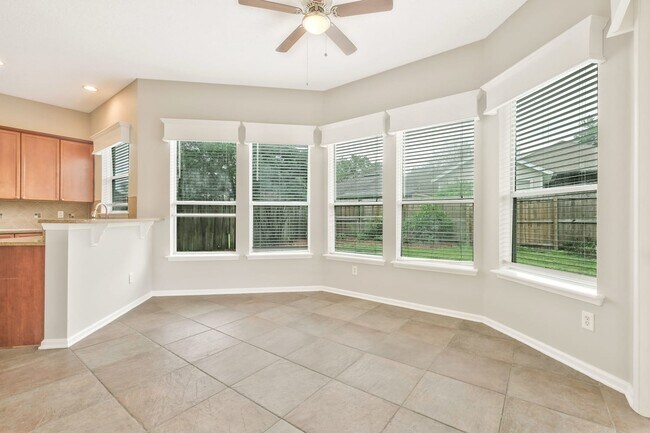 Building Photo - 684 Timbermill Ln