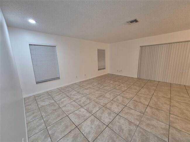 Foto del edificio - 2924 Ripplewood Dr