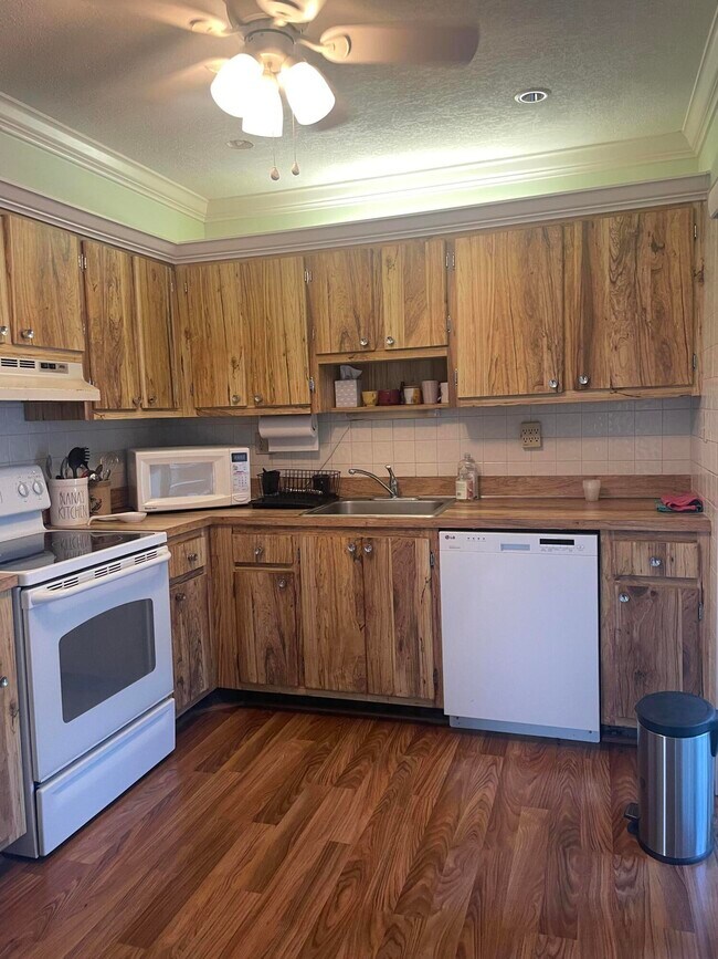 Foto del edificio - 523 Piedmont K