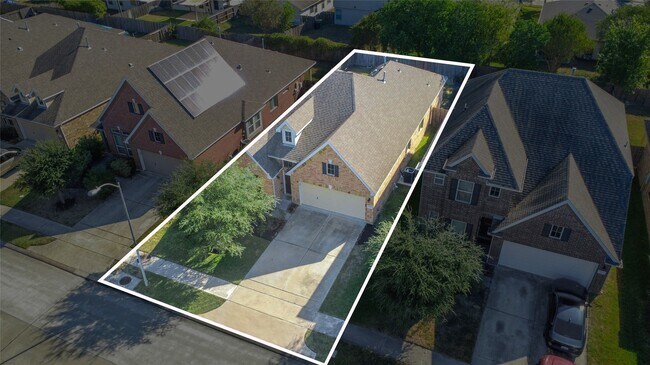 Building Photo - 21626 Rainfall Park Dr