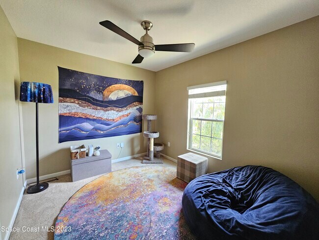 Building Photo - 1255 Sangria Cir