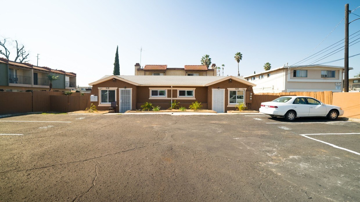 Foto principal - 518-520 N 1st St