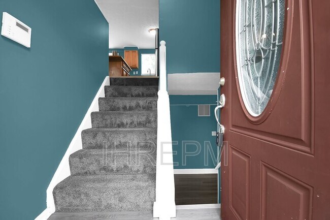 Foto del edificio - 420 Skyline Lane