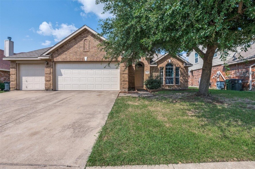 Foto principal - 7702 Decoy Dr