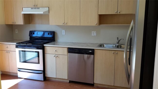 Foto del edificio - 8510 NW 138th Terrace