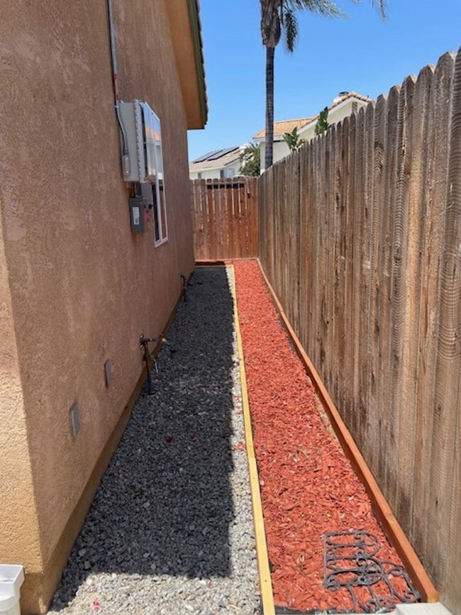 Building Photo - New home!