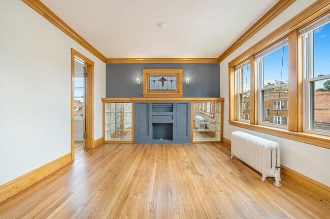 Foto del edificio - 2536 N Lavergne Ave
