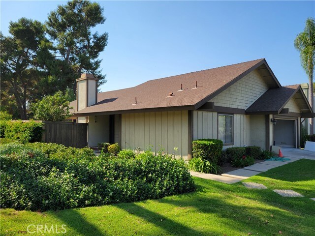 Building Photo - 1 Almond Tree Ln
