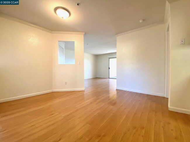 Building Photo - 735 Watson Canyon Ct