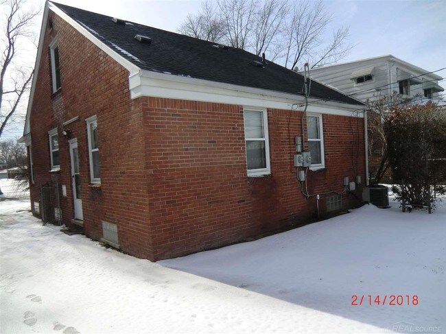 Building Photo - 21455 Bournemouth St