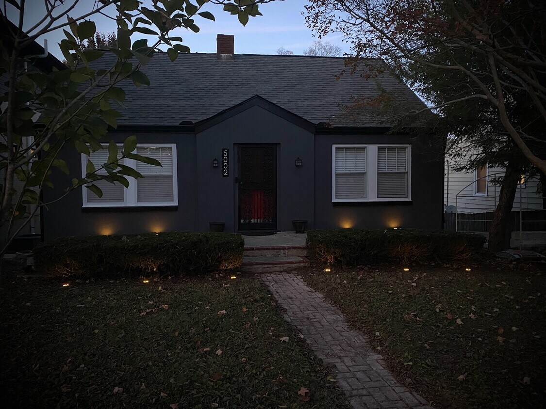 Foto principal - 5002 Idaho Ave
