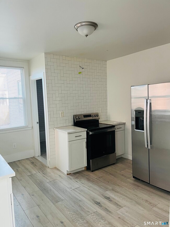 Foto del edificio - 399 Jane St