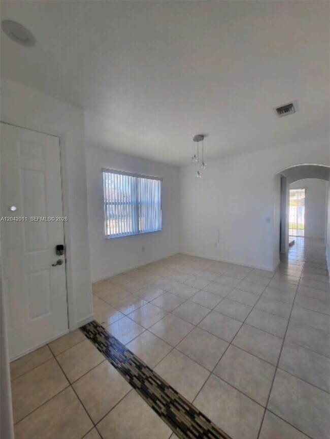 Building Photo - 23752 SW 110th Ave