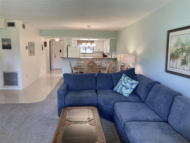 Foto del edificio - 3500 El Conquistador Pkwy