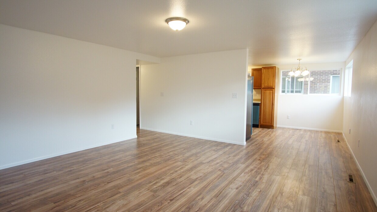 1121 Gard Pl, Loveland, CO 80537 Apartment for Rent in Loveland, CO