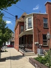 Building Photo - 744 Columbia Ave