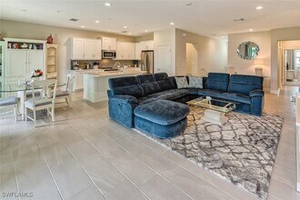 Building Photo - 6954 Avalon Cir