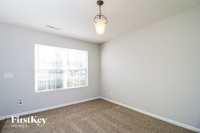 Building Photo - 7011 Hill-N-Dale Dr