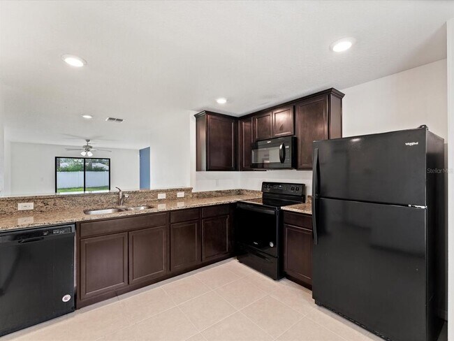 Foto del edificio - 2671 Fair Oaks Dr