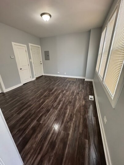 Foto del edificio - 4800 S Winchester Ave