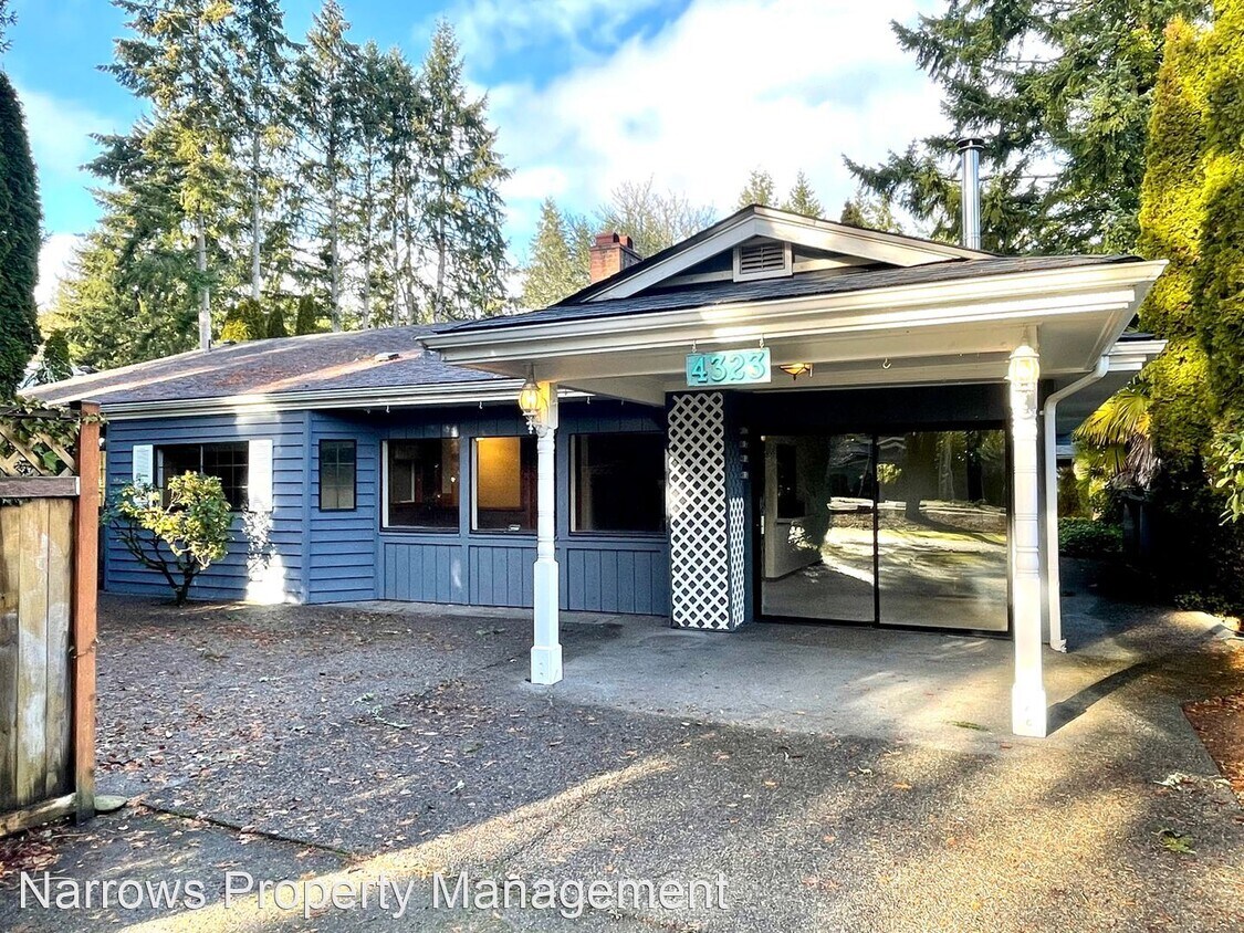 3 br, 1.5 bath House 4323 Rosedale St NW House Rental in Gig Harbor