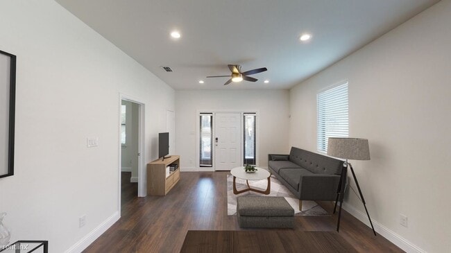 Building Photo - 4 br, 2 bath House - 904 N Madison Avenue ...