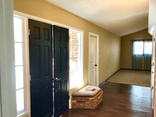 Foto del edificio - Remodeled Gem in NW OKC