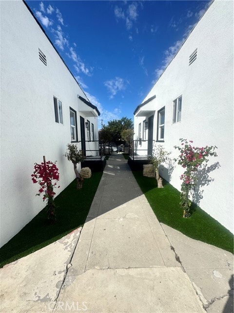 Foto del edificio - 1018 E 79th St