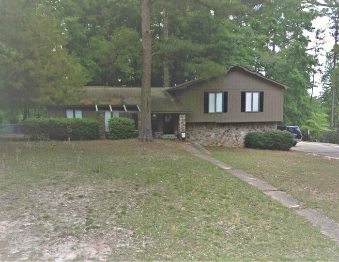 Primary Photo - 410 Joseph Drive