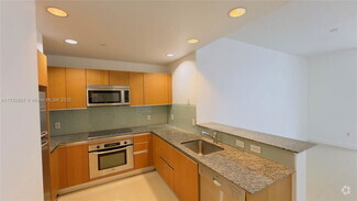 Building Photo - 1050 Brickell Ave