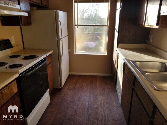 Foto del edificio - 6657 W Ocotillo Rd