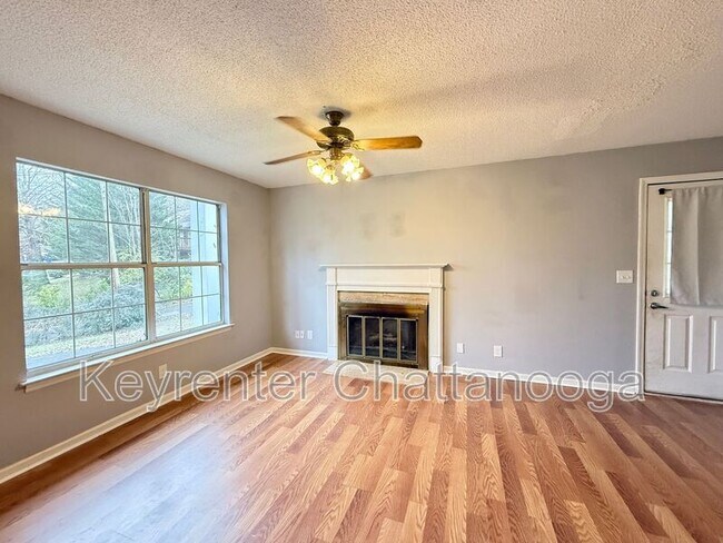 Building Photo - 208 Cliftview Dr