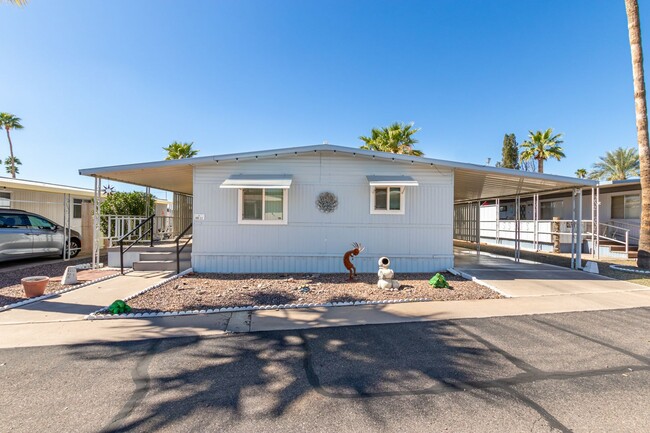 Building Photo - Remodeled 2-Bedroom, 2-Bath Home in Gated ...