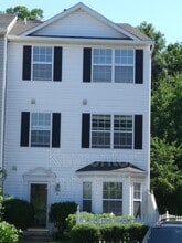 Building Photo - 40 Ironstone Ct