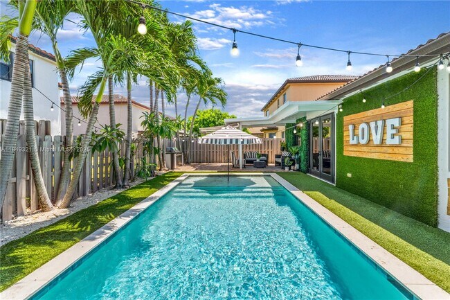 Foto del edificio - 25021 SW 118 Ct