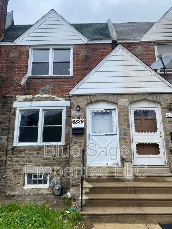 Foto del edificio - 6829 Clover Ln